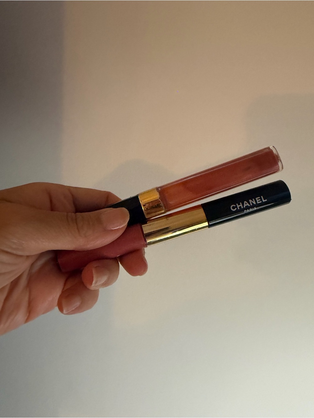 🗽CHANEL Lip Duo in Dusty Rose & Peachy Nude